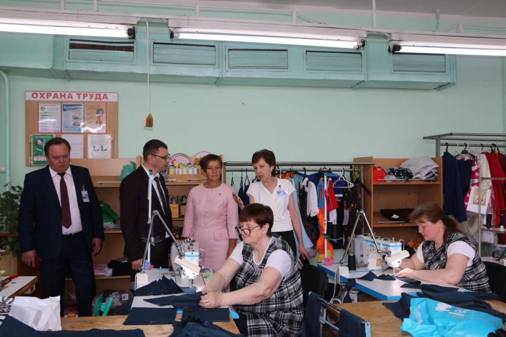 IMG-6a3ac5e751a3f81e3fcbdfb5e20529bd-V.jpg