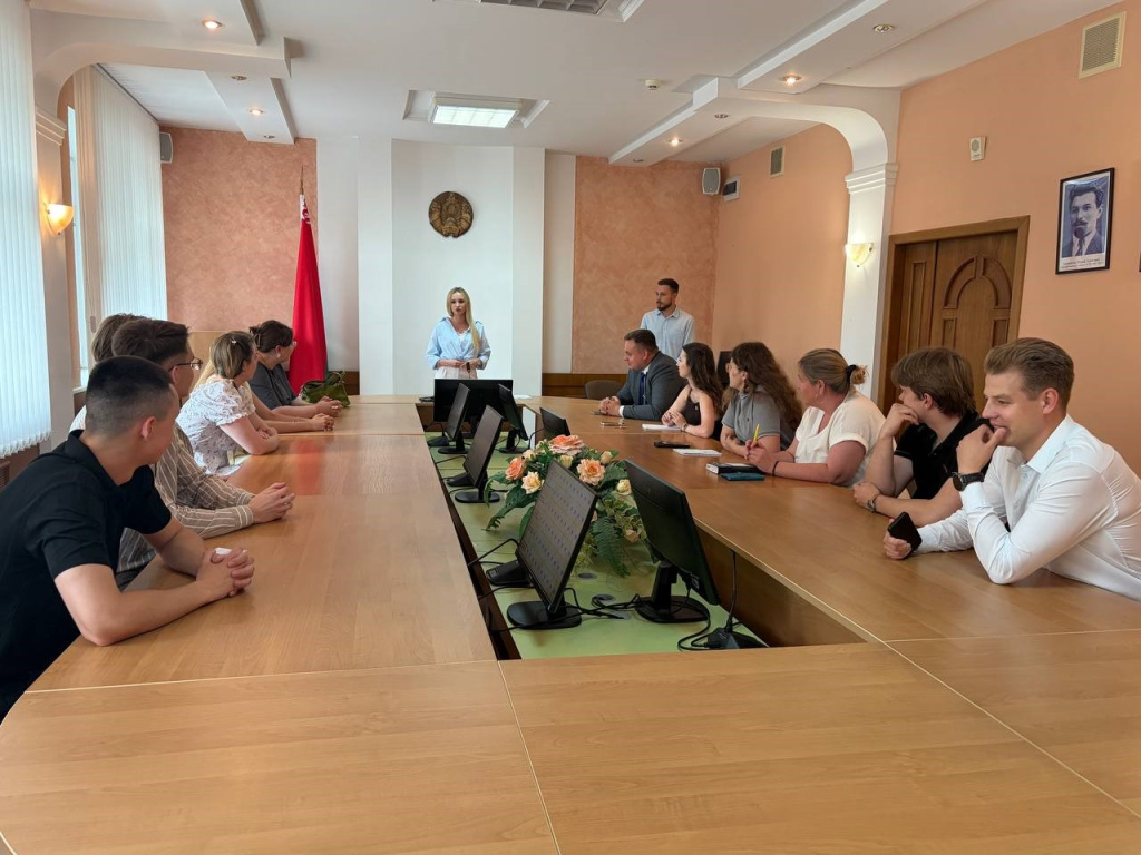 нам дано право.jpg